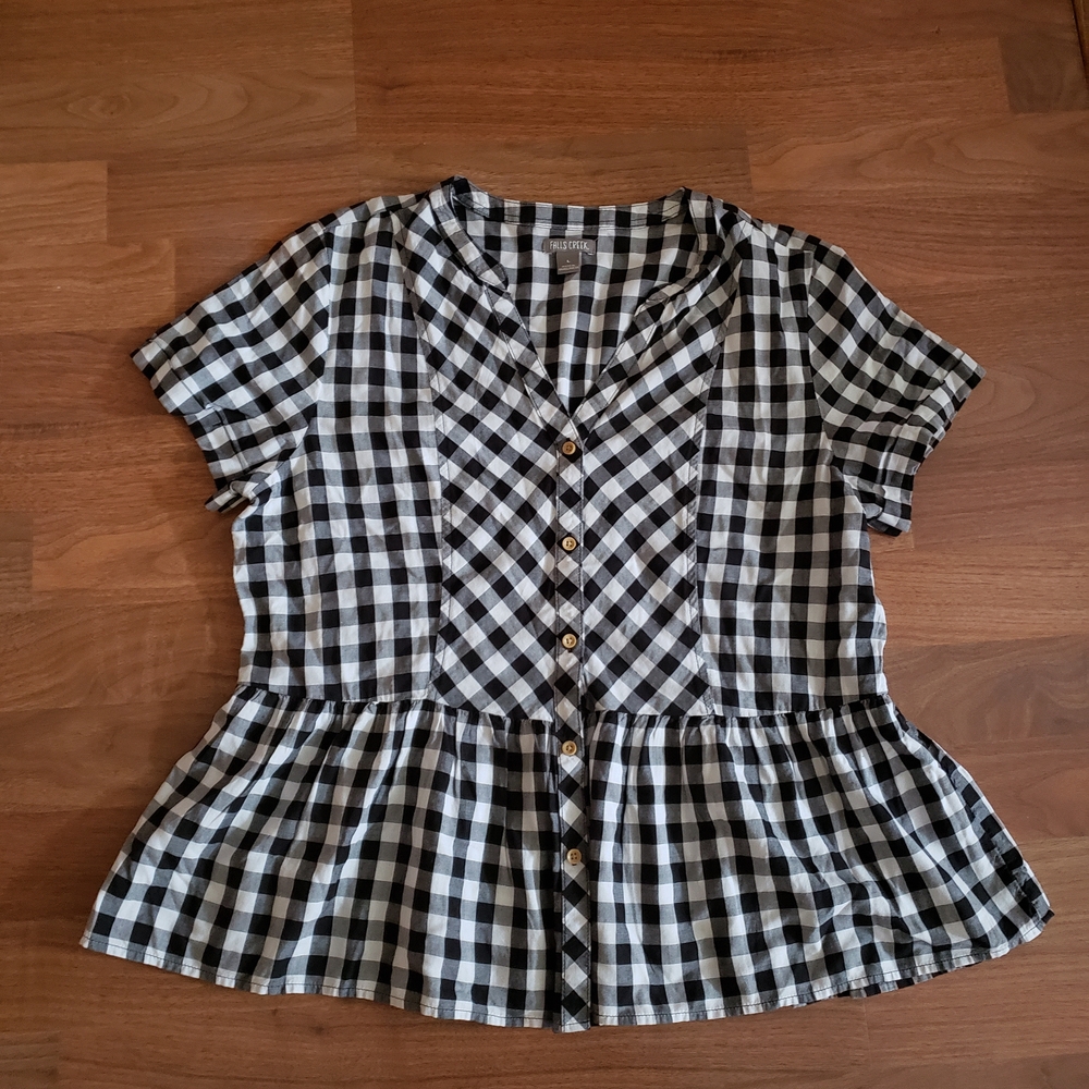 Falls Creek Black and White Checkered Button Down Shirt